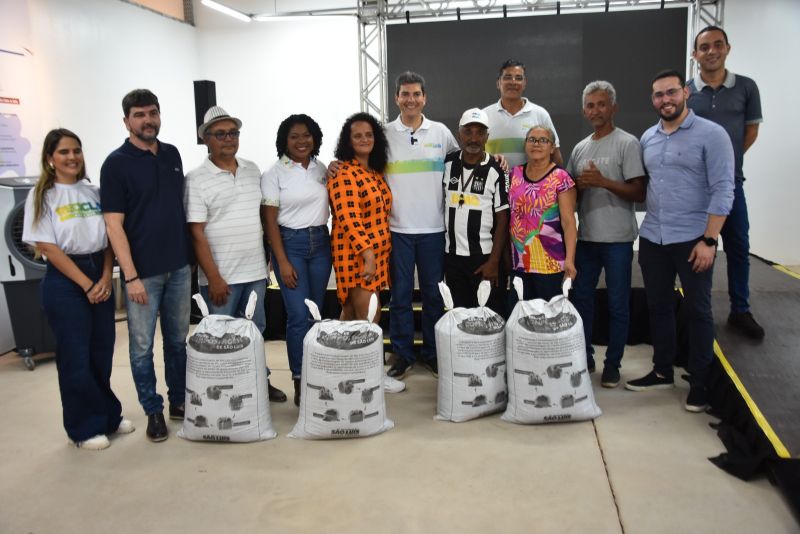 Prefeitura implanta serviço de compostagem orgânica e fortalece agricultura familiar e sustentabilidade em São Luís Prefeitura implanta serviço de compostagem orgânica e fortalece agricultura familiar e sustentabilidade em São Luís