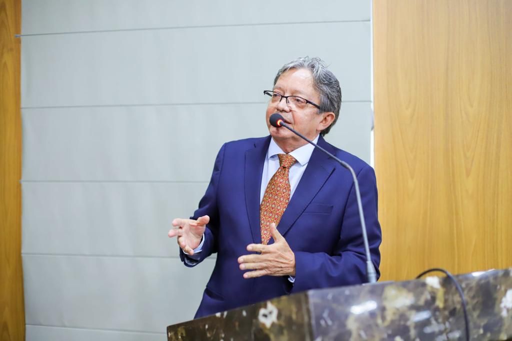 Aprovada Lei do Dr. Gutemberg que cria a Semana Municipal de conscientização e prevenção da violência infantojuvenil. Aprovada Lei do Dr. Gutemberg que cria a Semana Municipal de conscientização e prevenção da violência infantojuvenil.