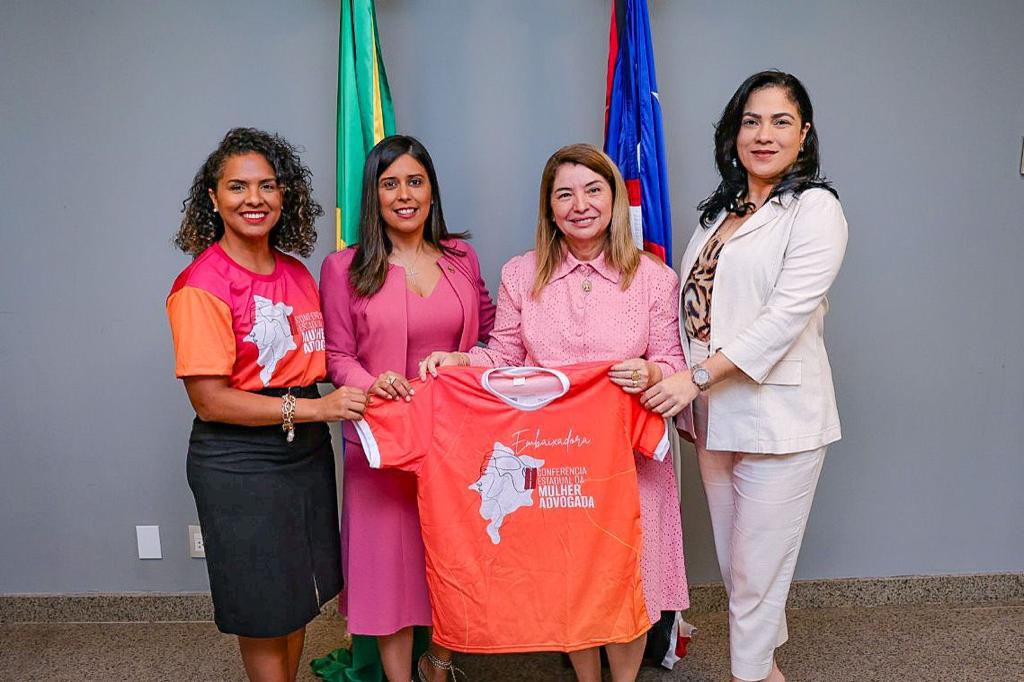 Iracema Vale recebe convite para ser embaixadora da II Conferência Estadual da Mulher Advogada Iracema Vale recebe convite para ser embaixadora da II Conferência Estadual da Mulher Advogada