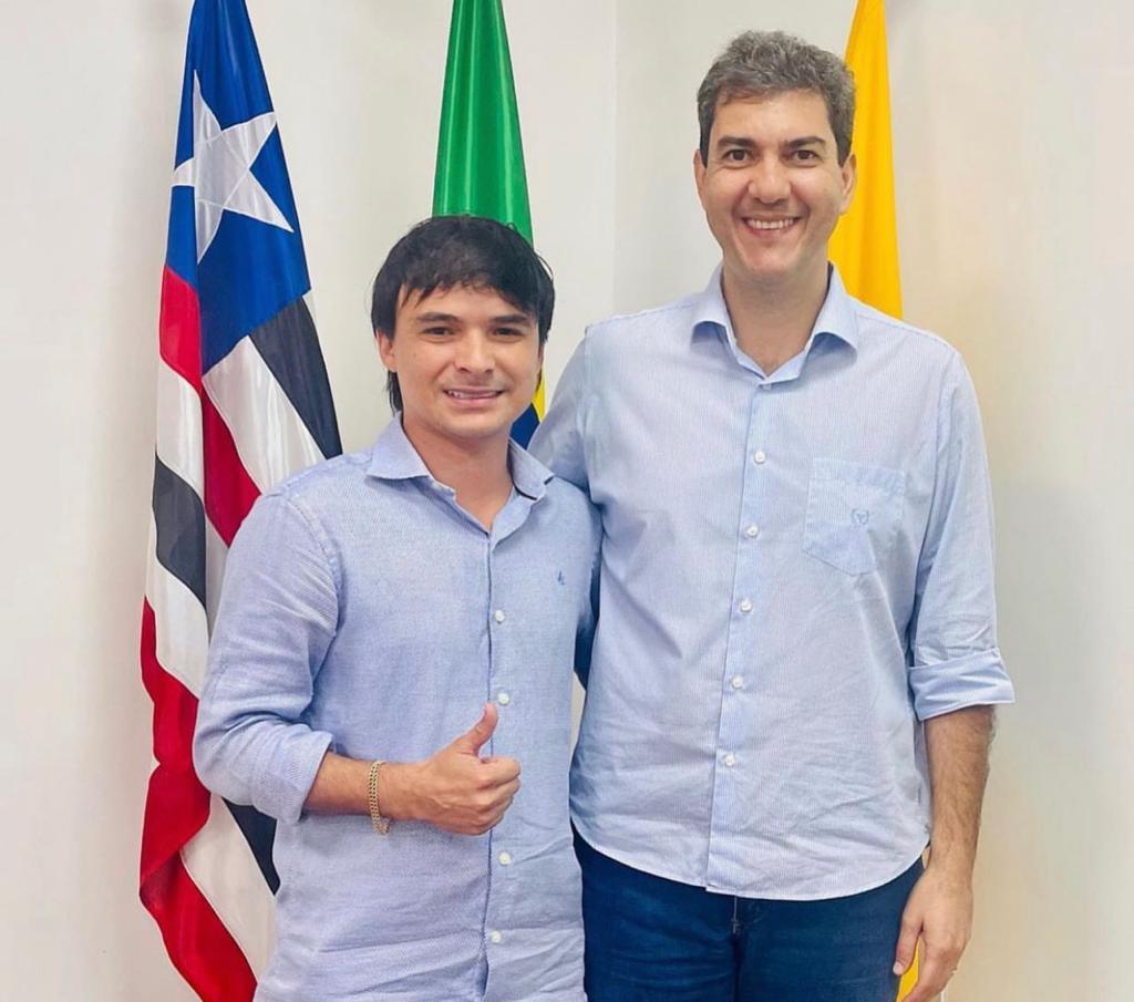 Júnior Vieira é oficializado secretário de assistências social (SEMCAS) e vira homem de confiança do prefeito Braide. Júnior Vieira é oficializado secretário de assistências social (SEMCAS) e vira homem de confiança do prefeito Braide.