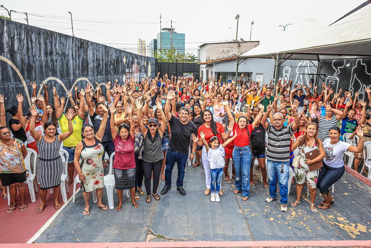 Osmar Filho e Clara Gomes realizam o Natal da Solidariedade em São Luís Osmar Filho e Clara Gomes realizam o Natal da Solidariedade em São Luís