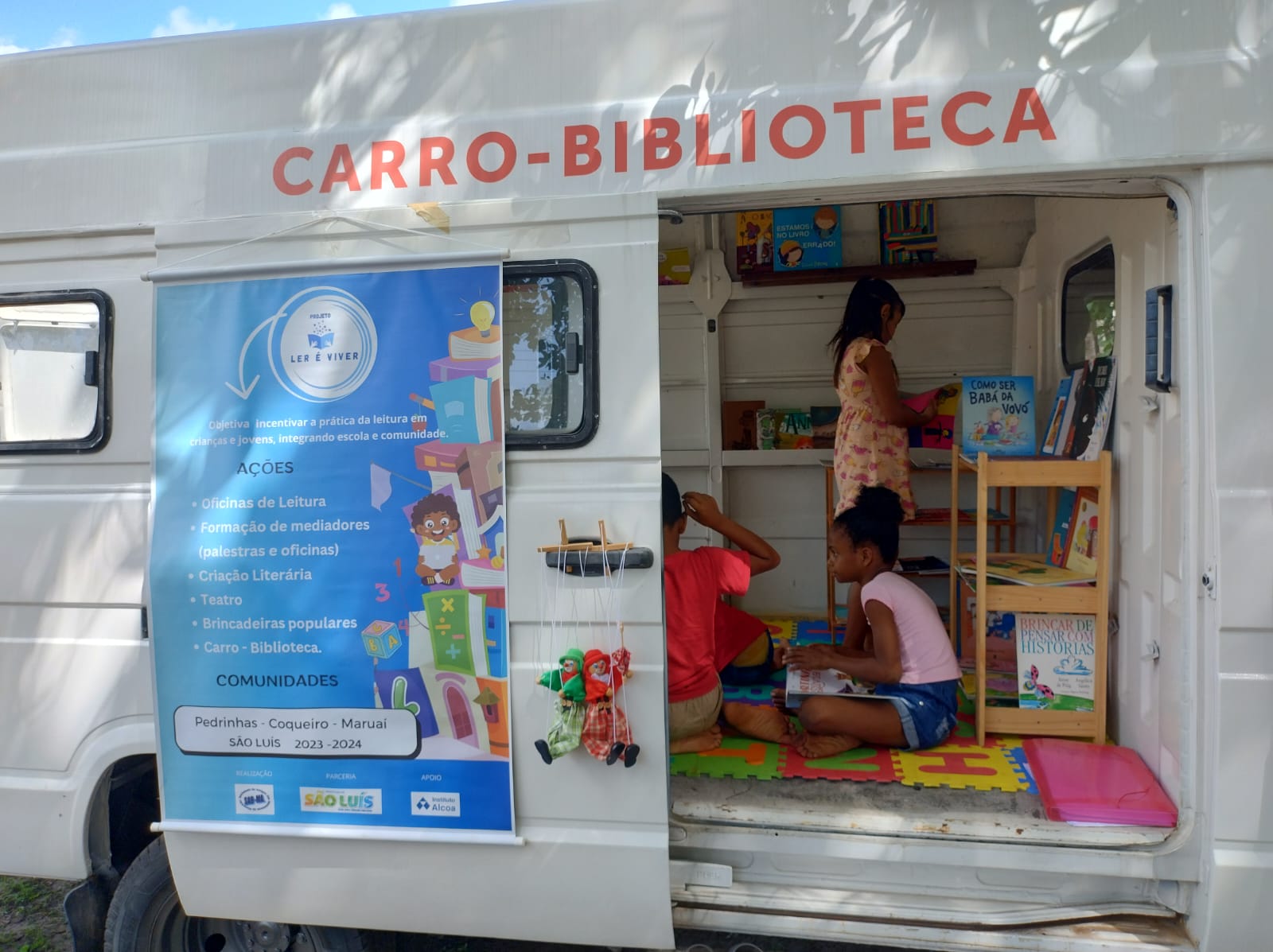 Projeto Ler é Viver movimenta férias na Vila Maruaí com leitura, teatro e diversão