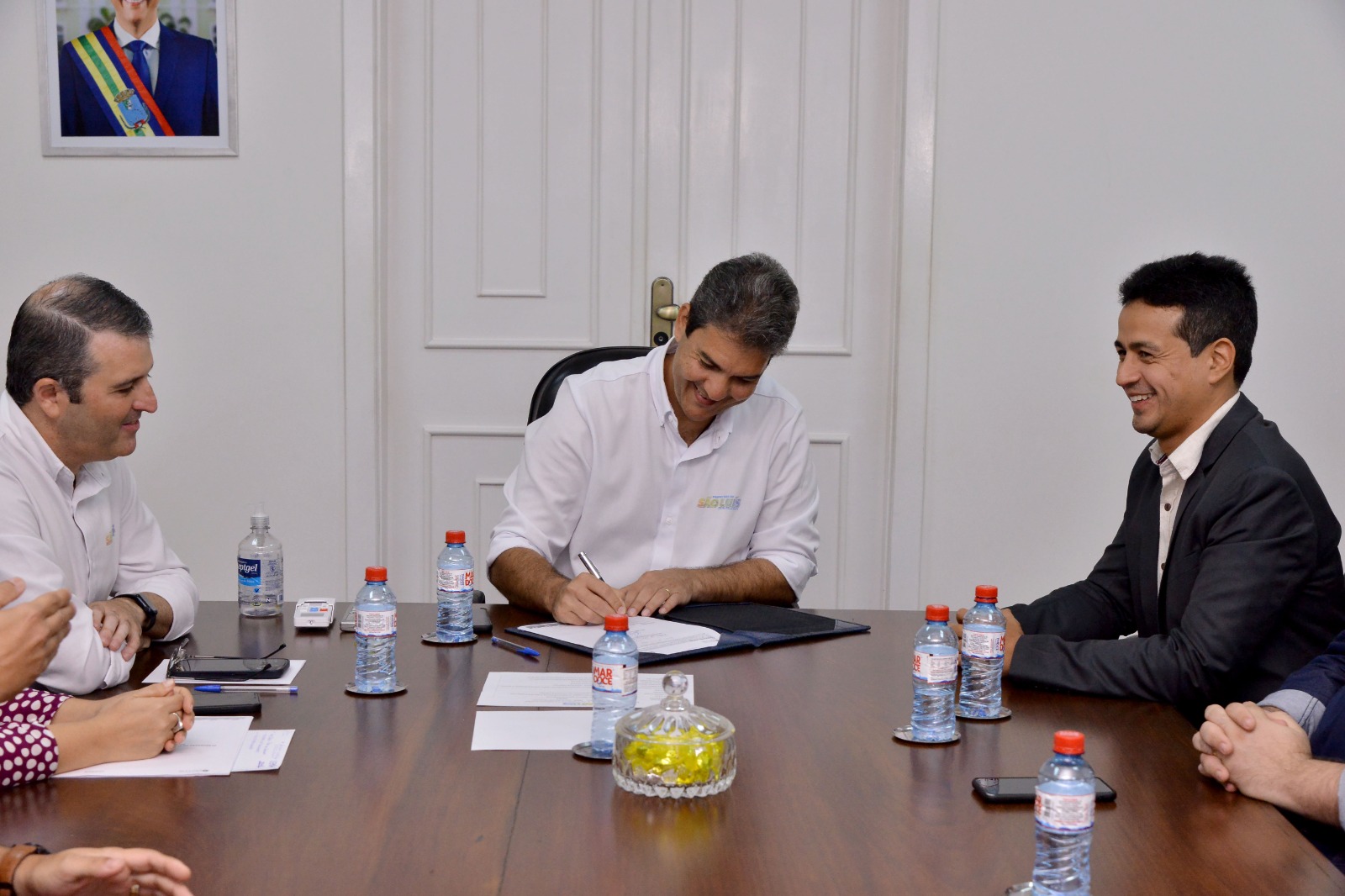 Prefeito Eduardo Braide assina convênio com a UEMA para elaboração do Plano Municipal de Arborização Urbana de São Luís Prefeito Eduardo Braide assina convênio com a UEMA para elaboração do Plano Municipal de Arborização Urbana de São Luís