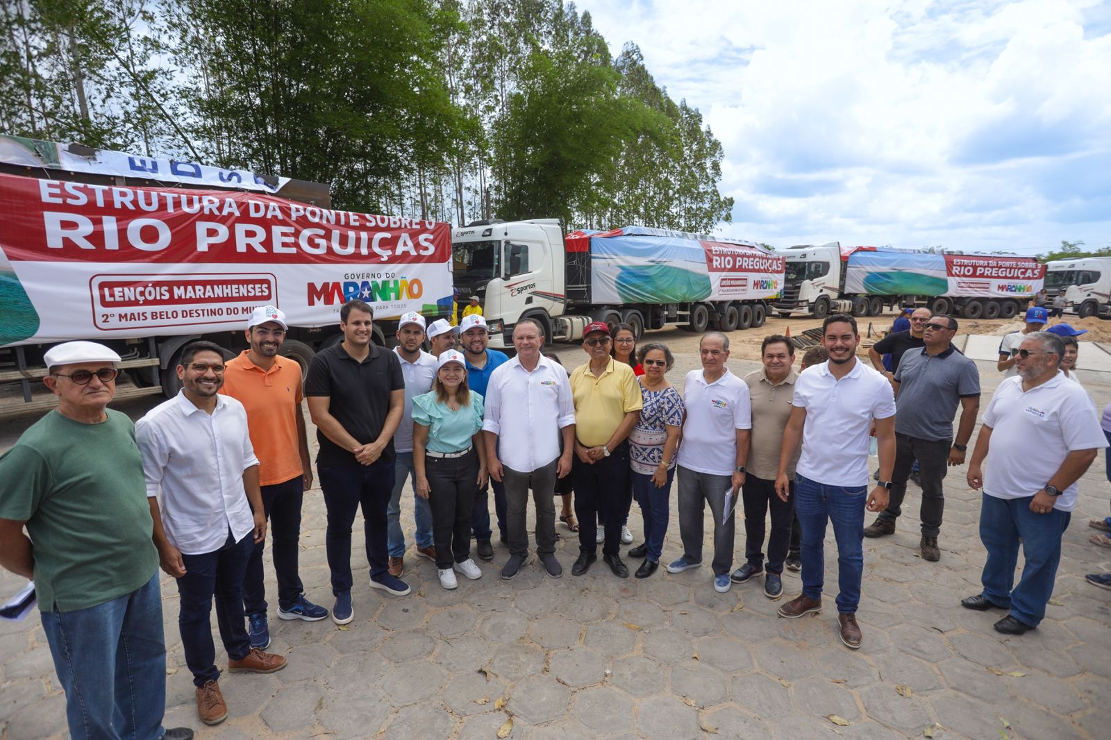 Iracema Vale participa de vistoria da ponte sobre o Rio Preguiças em Barreirinhas Iracema Vale participa de vistoria da ponte sobre o Rio Preguiças em Barreirinhas