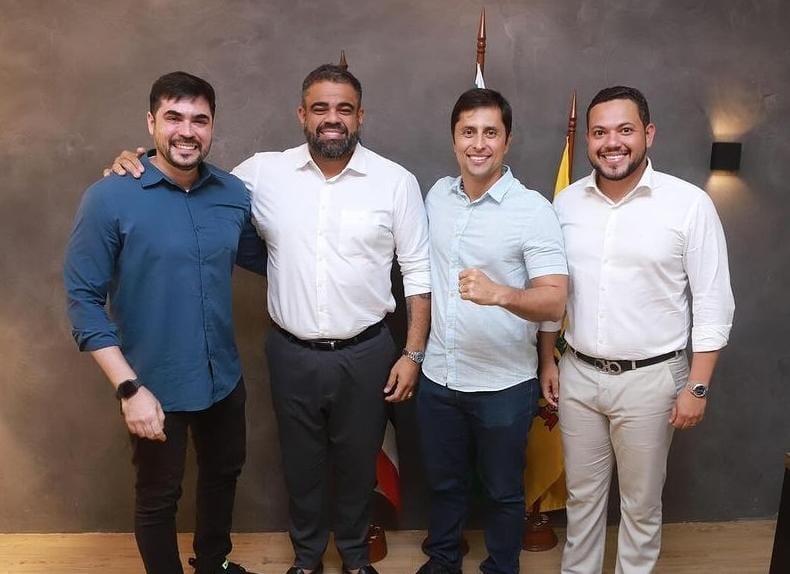 Paulo Victor e Duarte Júnior montam o chapão do PSB que deve eleger o maior número de vereadores Paulo Victor e Duarte Júnior montam o chapão do PSB que deve eleger o maior número de vereadores