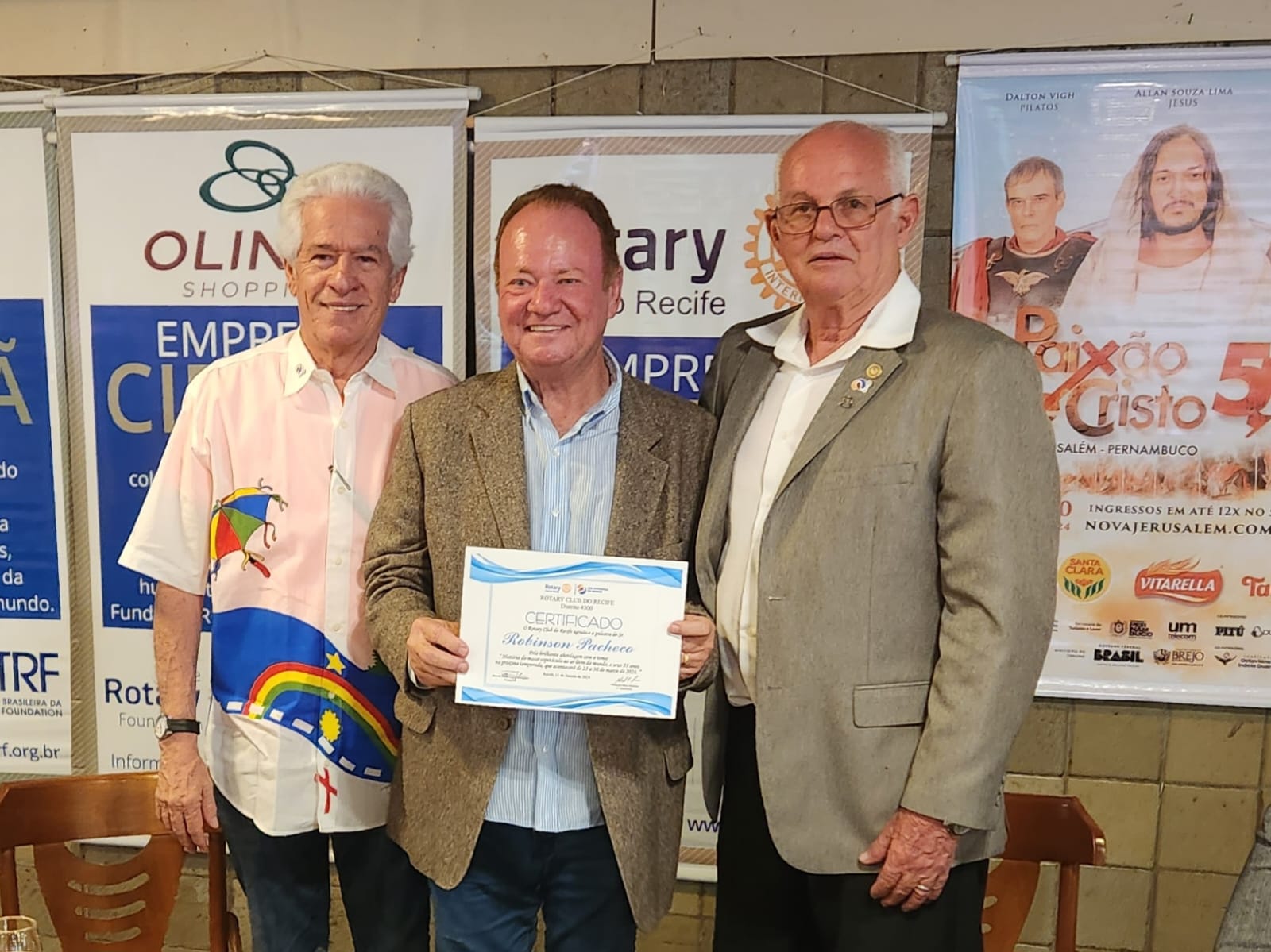 Rotary homenageia Paixão de Cristo de Nova Jerusalém pelos 55 anos de história Rotary homenageia Paixão de Cristo de Nova Jerusalém pelos 55 anos de história
