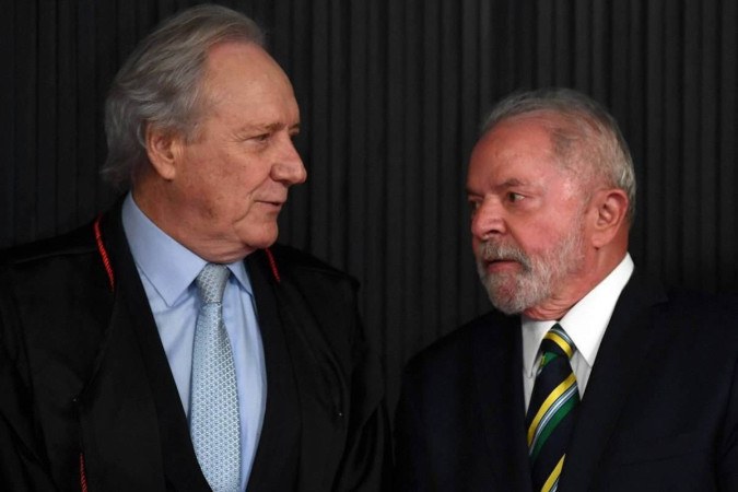 O presidente Lula recebe Lewandowski e deve anunciá-lo para a Justiça O presidente Lula recebe Lewandowski e deve anunciá-lo para a Justiça