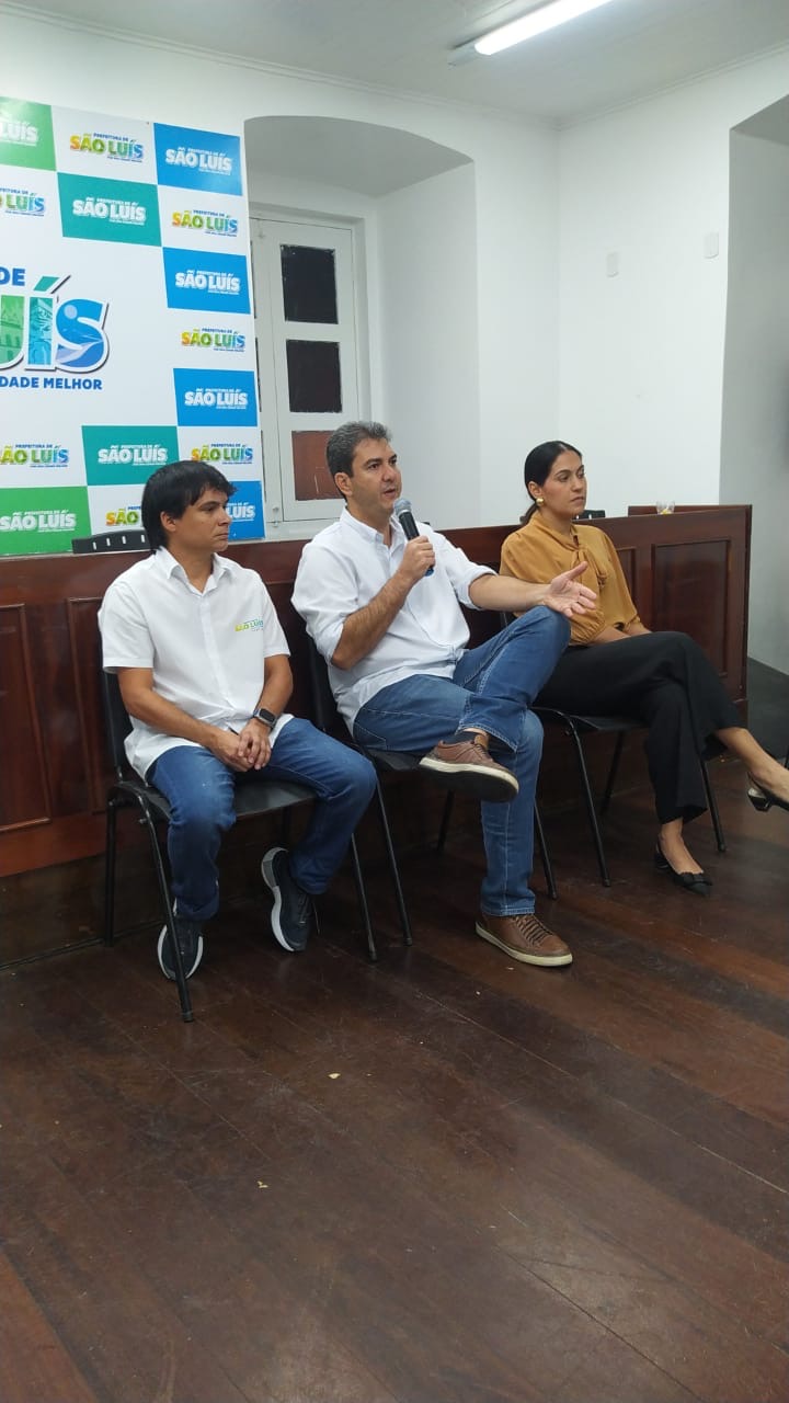 Eduardo Braide anuncia salário de R$5074,00 para conselheiros tutelares; Aumento representa quase o dobro do salário atual Eduardo Braide anuncia salário de R$5074,00 para conselheiros tutelares; Aumento representa quase o dobro do salário atual