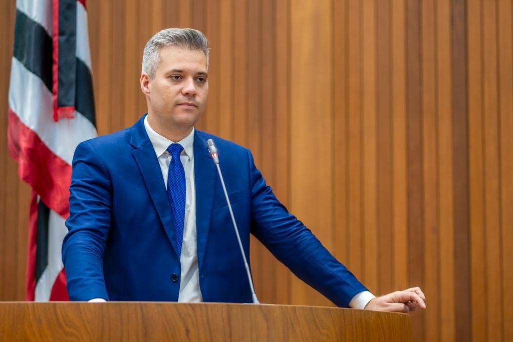 Neto Evangelista é eleito presidente da CCJ Neto Evangelista é eleito presidente da CCJ