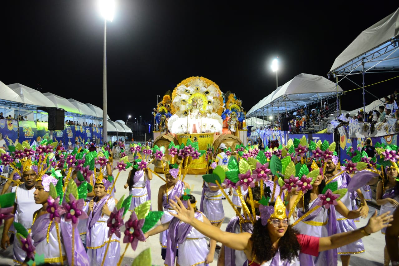 Carnaval de São Luís segue com desfile das escolas de samba e blocos no próximo fim de semana Carnaval de São Luís segue com desfile das escolas de samba e blocos no próximo fim de semana