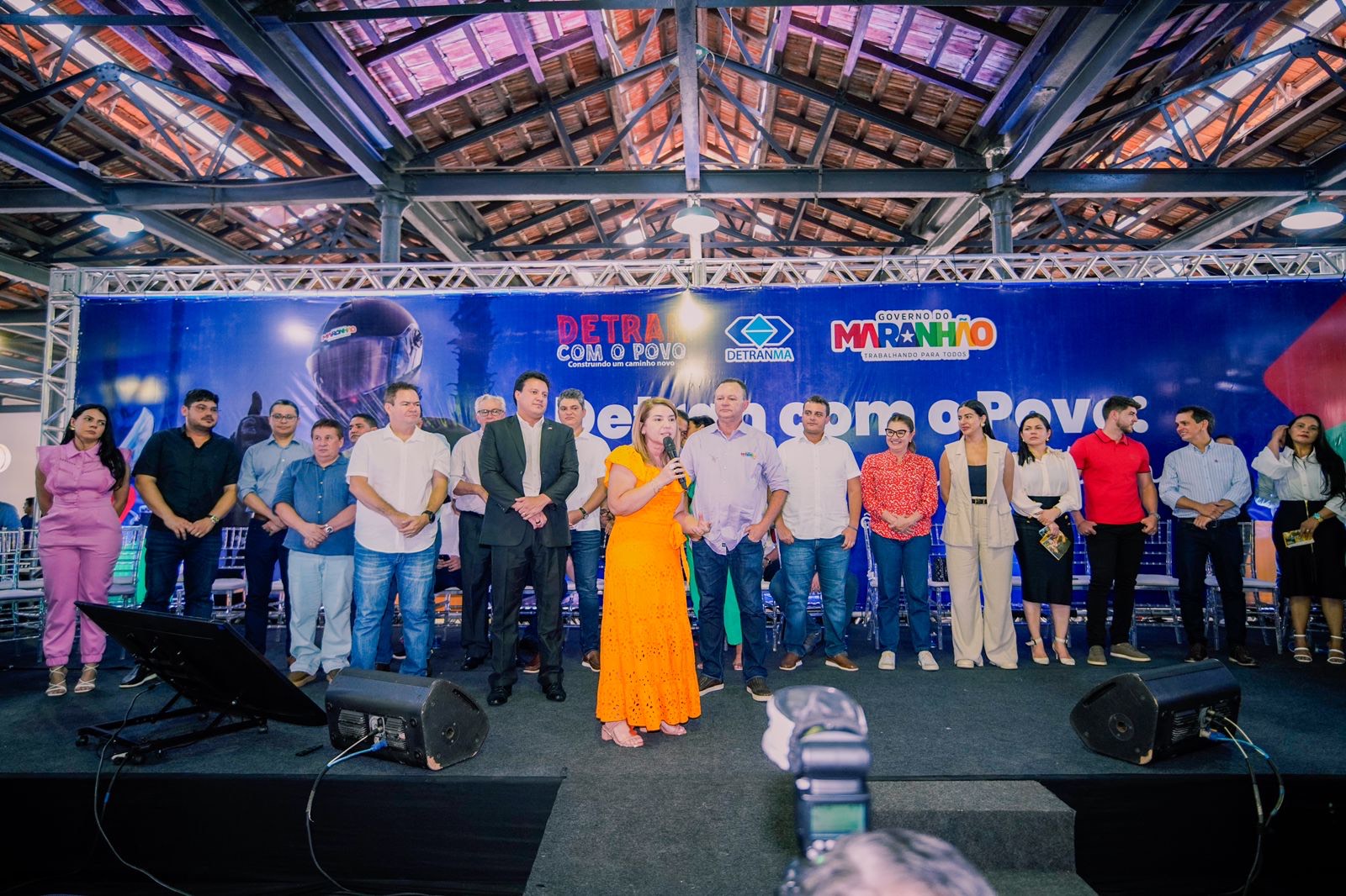 Iracema Vale prestigia lançamento do programa ‘Detran com o Povo’ e entrega de benefícios do ‘Minha Renda’ Iracema Vale prestigia lançamento do programa ‘Detran com o Povo’ e entrega de benefícios do ‘Minha Renda’