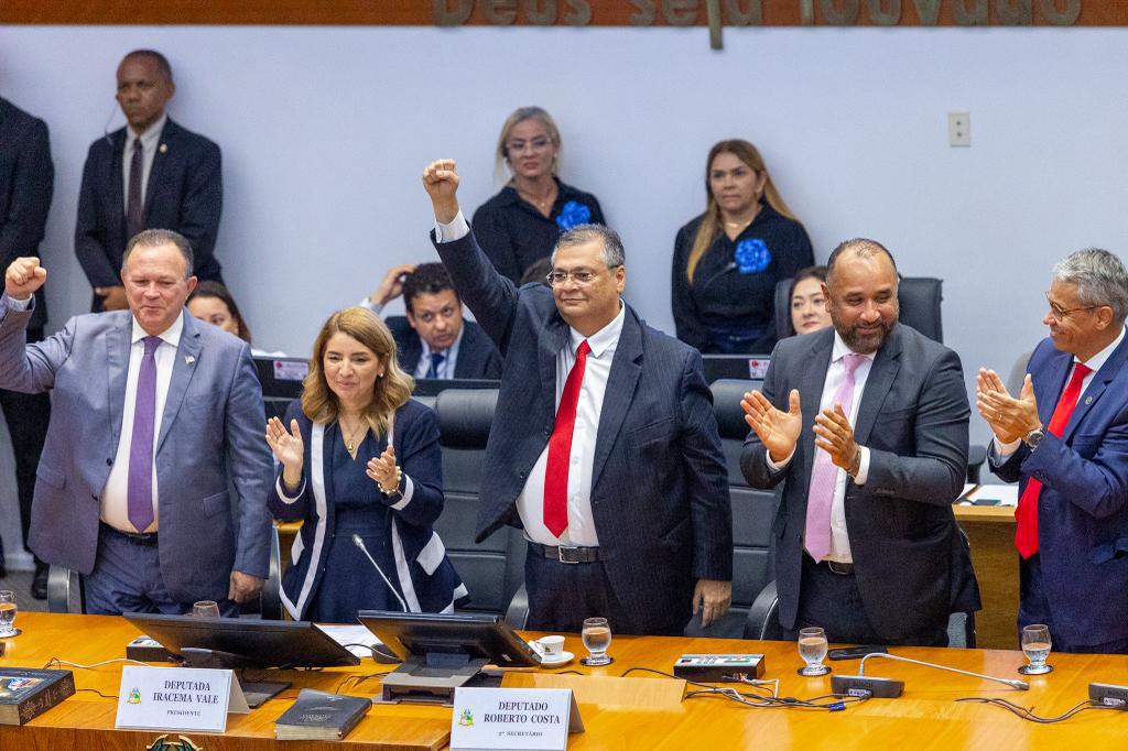‘Quebra de Protocolo’ – Camarão defende ‘legado político’ de Dino no Maranhão e lança candidato presidente em 2030 ‘Quebra de Protocolo’ – Camarão defende ‘legado político’ de Dino no Maranhão e lança candidato presidente em 2030