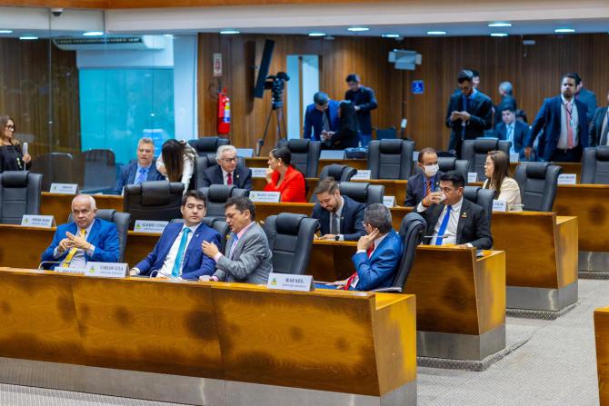 Plenário aprova PL que institui Semana de Conscientização sobre uso excessivo de medicamentos Plenário aprova PL que institui Semana de Conscientização sobre uso excessivo de medicamentos
