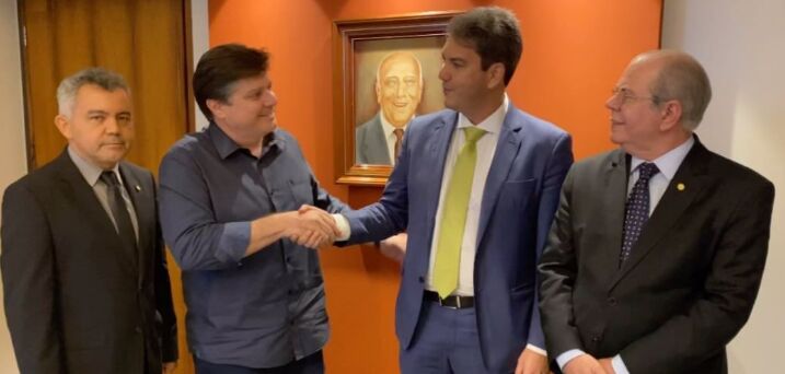 Presidente nacional do MDB anuncia apoio à reeleição de Eduardo Braide Presidente nacional do MDB anuncia apoio à reeleição de Eduardo Braide