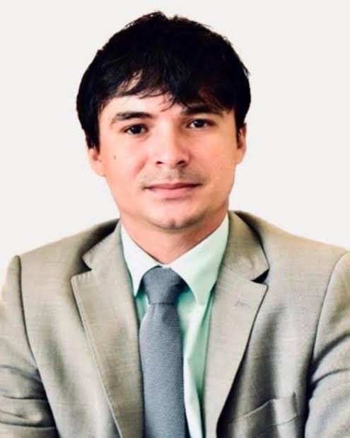 Secretário de Assistência Social, Júnior Vieira, alerta à população sobre os procedimentos corretos para realizar o Cadastro Único
