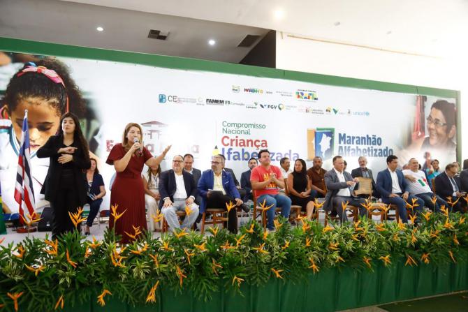 Iracema Vale participa de lançamento do Compromisso   Nacional Criança Alfabetizada e Programa Maranhão Alfabetizado