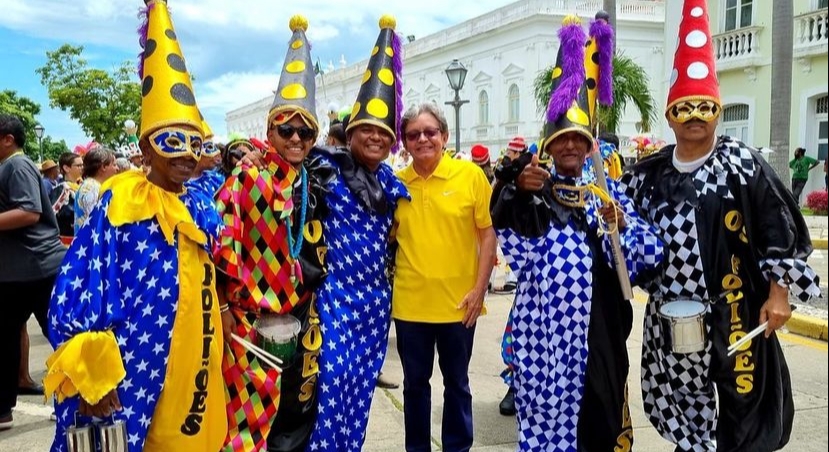 Criador do Dia Municipal dos Blocos Tradicionais, Dr. Gutemberg festeja data e destaca a contribuição dos blocos para a cultura maranhense Criador do Dia Municipal dos Blocos Tradicionais, Dr. Gutemberg festeja data e destaca a contribuição dos blocos para a cultura maranhense