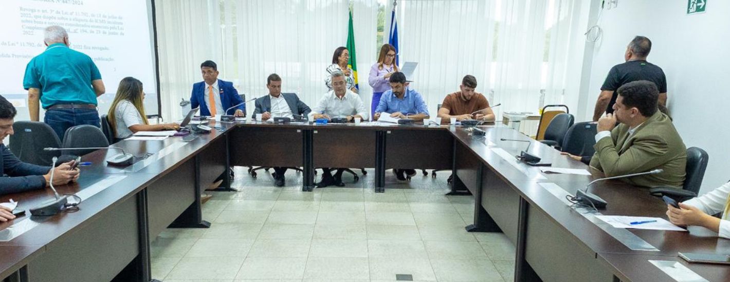 CCJ analisa MP que regulamenta Estatuto dos Policias Militares CCJ analisa MP que regulamenta Estatuto dos Policias Militares