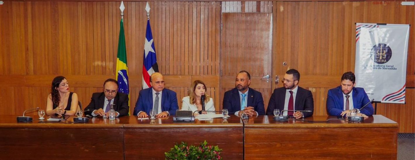 Iracema Vale ressalta defesa da democracia em lançamento de Cartilha da PGE-MA Iracema Vale ressalta defesa da democracia em lançamento de Cartilha da PGE-MA