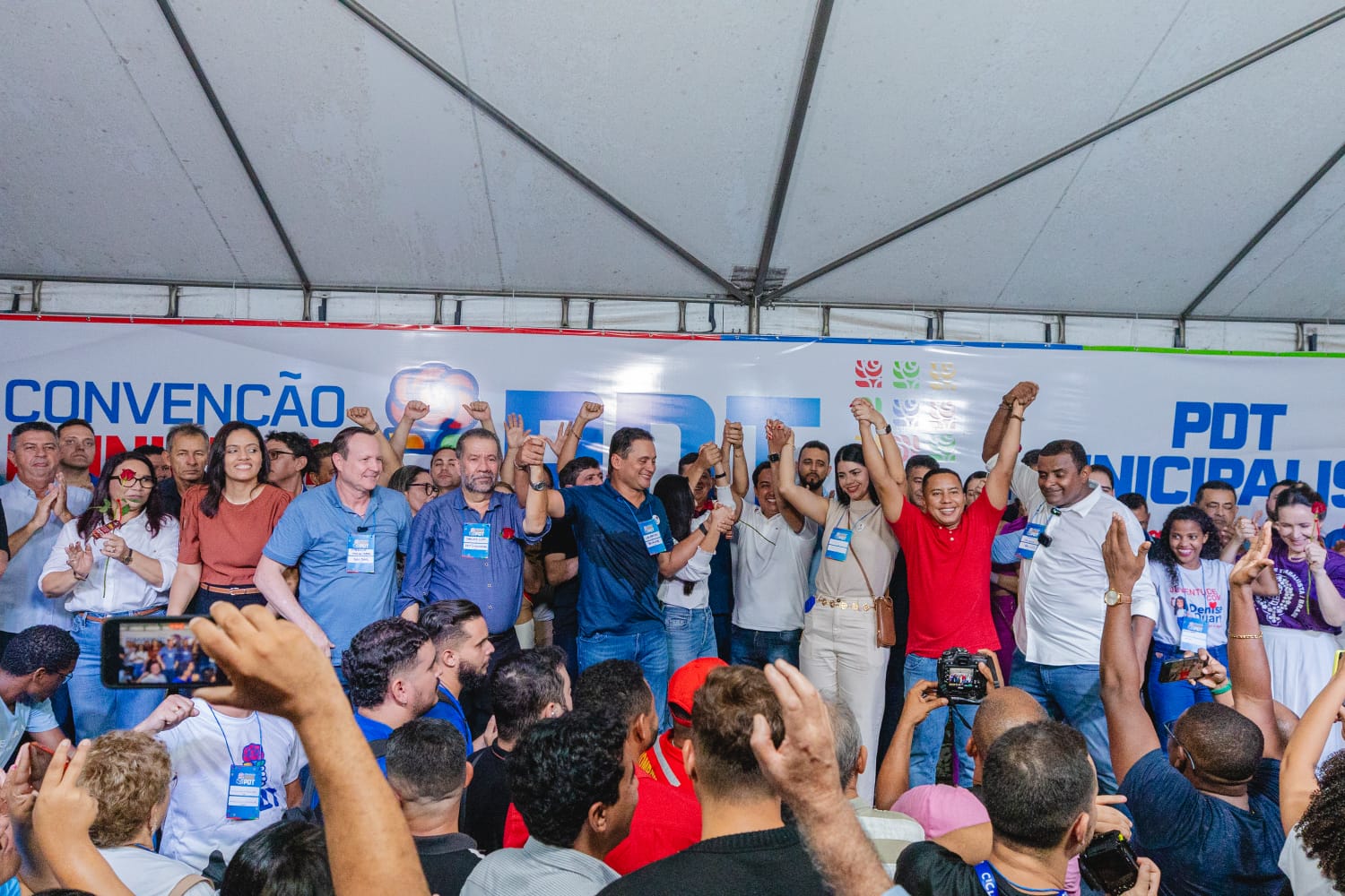 Convenção do PDT reúne lideranças e pré-candidatos de todo o Maranhão Convenção do PDT reúne lideranças e pré-candidatos de todo o Maranhão