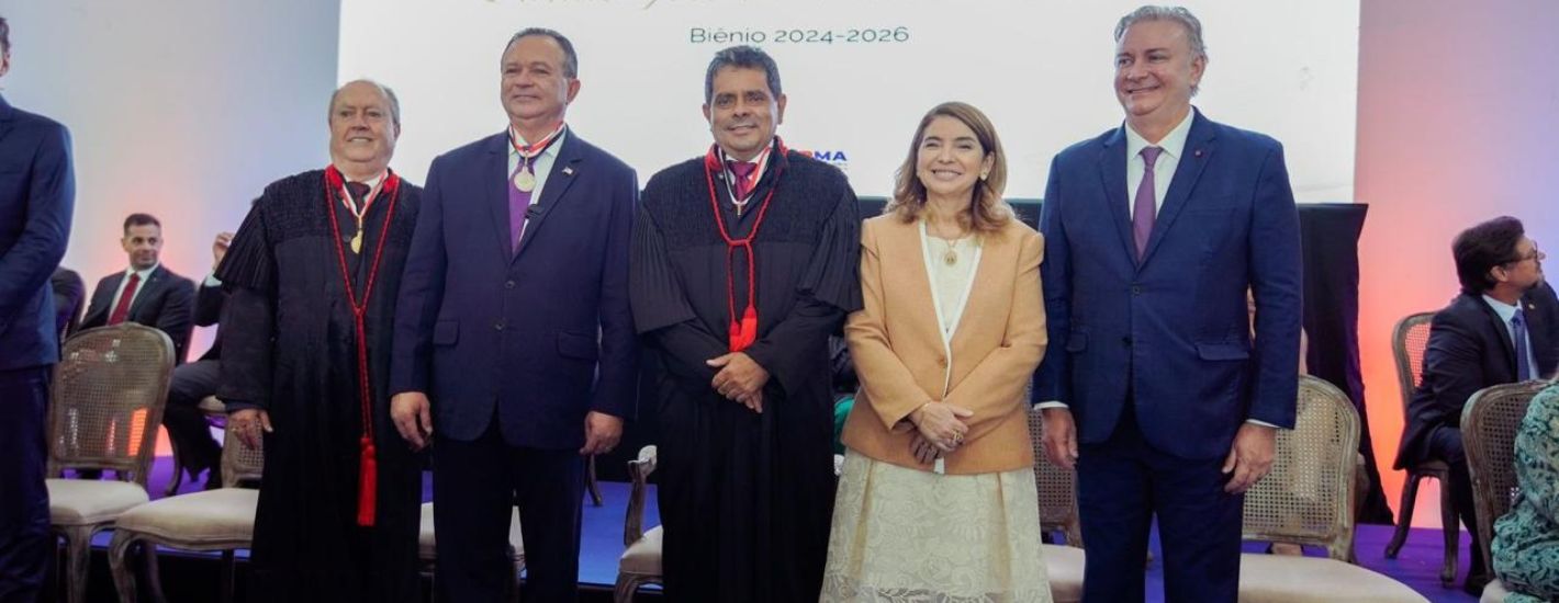 Iracema Vale prestigia posse do novo procurador-geral de Justiça Danilo Ferreira Iracema Vale prestigia posse do novo procurador-geral de Justiça Danilo Ferreira