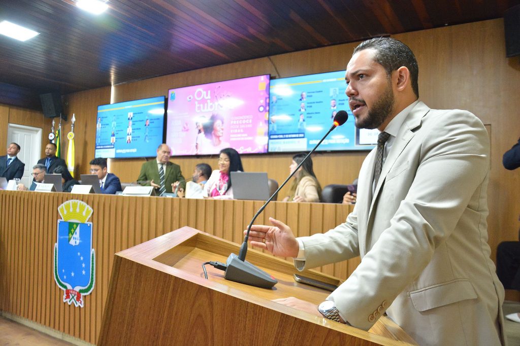 Octávio Soeiro comemora reeleição e reforça compromisso com São Luís Octávio Soeiro comemora reeleição e reforça compromisso com São Luís