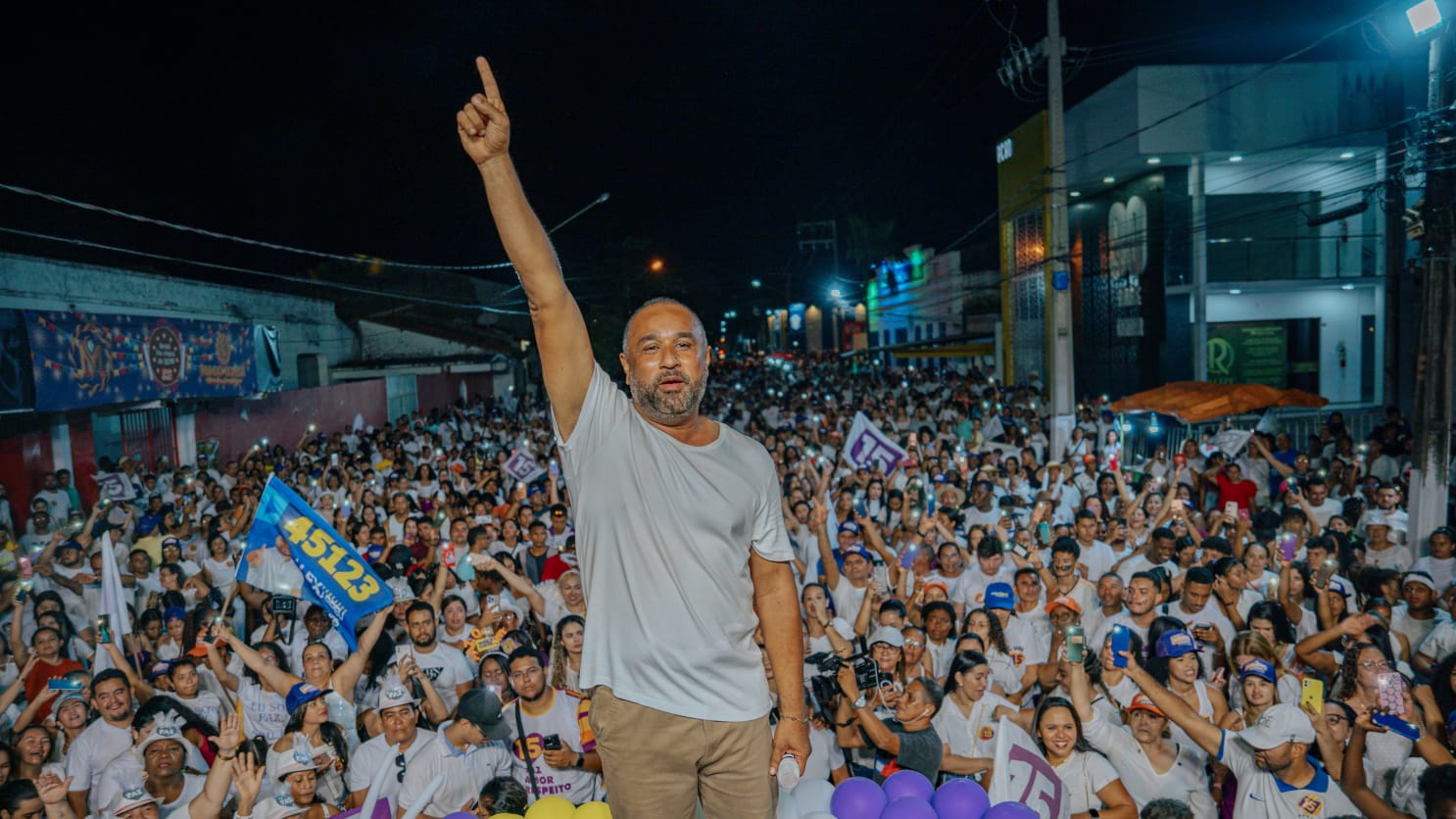 Nova pesquisa atesta liderança de Roberto Costa em Bacabal Nova pesquisa atesta liderança de Roberto Costa em Bacabal