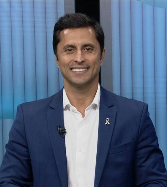 Duarte apresenta propostas, desmente fake news de Braide e vence debate da Globo Duarte apresenta propostas, desmente fake news de Braide e vence debate da Globo