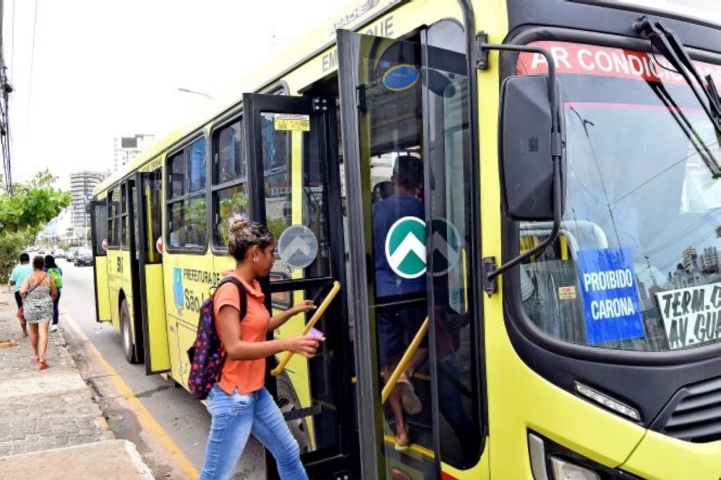 São Luís terá transporte gratuito e frota aumentada neste domingo (3) em função do ENEM São Luís terá transporte gratuito e frota aumentada neste domingo (3) em função do ENEM