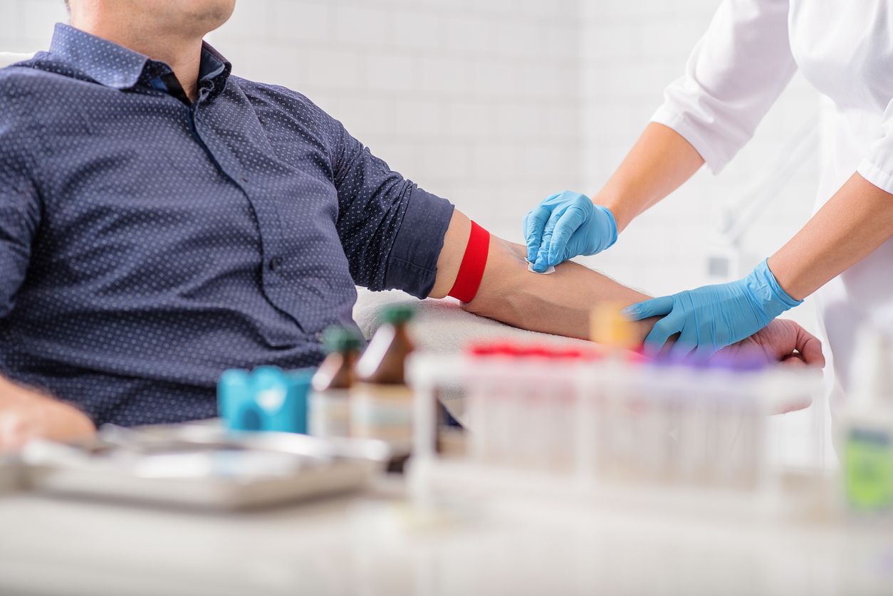 Novembro Azul e a importância dos exames laboratoriais para a saúde masculina Novembro Azul e a importância dos exames laboratoriais para a saúde masculina