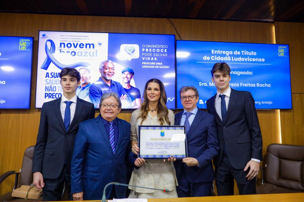 Câmara de São Luís entrega Título de Cidadã Ludovicense à procuradora Maria Tereza Freitas Rocha Câmara de São Luís entrega Título de Cidadã Ludovicense à procuradora Maria Tereza Freitas Rocha